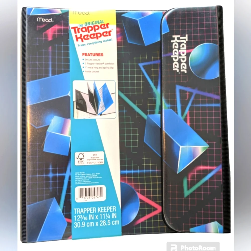 New Trapper Keeper Mead 2020 looks 80s 90s Retro Throwback